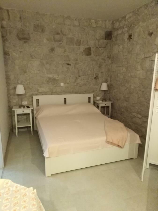 Apartment Iris Drašnice Extérieur photo